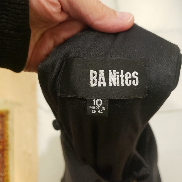 Fitted mini dress with draped upper bodice + open back, DA Nites, size 10, dusk - Picture 3 of 4